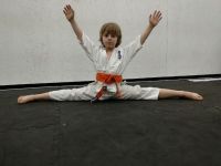 Конкурс на лучший шпагат