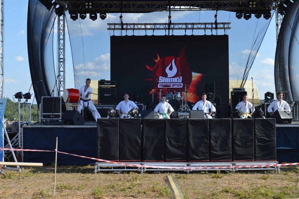 Шимко собирает друзей