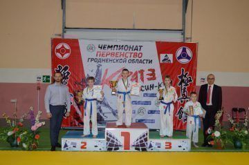 Участвовать в соревнованиях обязательно