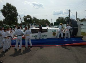 Участвовать в соревнованиях обязательно