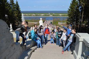 Участвовать в соревнованиях обязательно