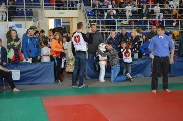 Участвовать в соревнованиях обязательно