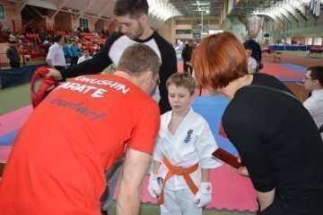 Участвовать в соревнованиях обязательно