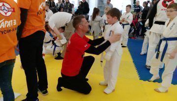 Участвовать в соревнованиях обязательно